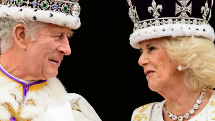 Mesajul rostit pe buze de regele Charles in timp ce se afla pe balconul regal si saluta multimea. Ce i-a spus Camillei