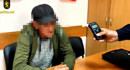 Doi soferi in stare de ebrietate au fost depistati de politisti din Orhei in mai putin de 24 de ore - VIDEO Doi soferi in stare de ebrietate au fost depistati de politisti din Orhei in mai putin de 24 de ore - VIDEO