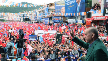 De ce retragerea unui candidat marginal, cu trei zile inainte de alegeri, pune si mai mult in pericol sansa lui Erdogan de a castiga De ce retragerea unui candidat marginal, cu trei zile inainte de alegeri, pune si mai mult in pericol sansa lui Erdogan de a castiga