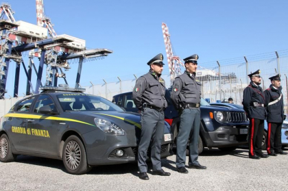 Mega captura de cocaina intr-un port italian. Drogurile erau ascunse printre banane si aveau ca destinatie Armenia - VIDEO Mega captura de cocaina intr-un port italian. Drogurile erau ascunse printre banane si aveau ca destinatie Armenia - VIDEO