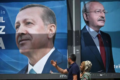 Opozitia turca a depus mii de contestatii la alegerile de duminica, dar intre opozantii lui Erdogan domina pesimismul Opozitia turca a depus mii de contestatii la alegerile de duminica, dar intre opozantii lui Erdogan domina pesimismul