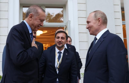 Erdogan spune ca nu e inca pregatit sa sustina aderarea Suediei la NATO si saluta „relatia speciala” pe care o are cu Vladimir Putin - VIDEO Erdogan spune ca nu e inca pregatit sa sustina aderarea Suediei la NATO si saluta „relatia speciala” pe care o are cu Vladimir Putin - VIDEO
