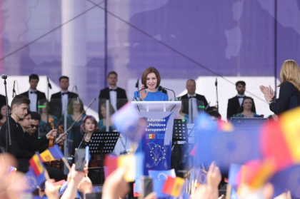 Discursul integral al presedintelui Maia Sandu de pe scena din PMAN, la Adunarea „Moldova Europeana'' - VIDEO Discursul integral al presedintelui Maia Sandu de pe scena din PMAN, la Adunarea „Moldova Europeana'' - VIDEO