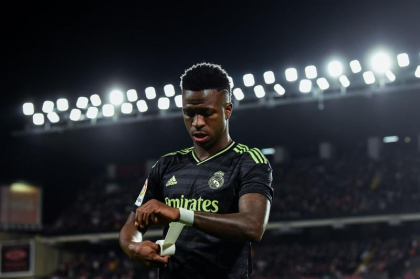 Real Madrid a pierdut pozitia secunda din LaLiga. Meci intrerupt de scandari rasiste Real Madrid a pierdut pozitia secunda din LaLiga. Meci intrerupt de scandari rasiste