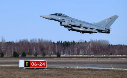 Politia Aeriana sub comanda NATO care va proteja foste state URSS in apropierea granitelor cu Rusia si Belarus va avea sediul temporar in Letonia Politia Aeriana sub comanda NATO care va proteja foste state URSS in apropierea granitelor cu Rusia si Belarus va avea sediul temporar in Letonia