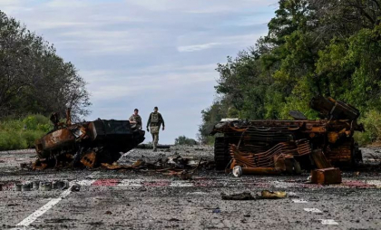 Ucraina lanseaza o ancheta penala impotriva unui comandant rus. Rolul lui Andrei Ruzinski in conducerea ocupatiei militare din Ucraina Ucraina lanseaza o ancheta penala impotriva unui comandant rus. Rolul lui Andrei Ruzinski in conducerea ocupatiei militare din Ucraina
