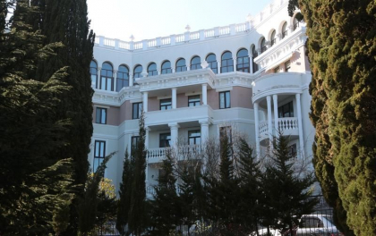 Rusii au nationalizat apartamentul de lux al presedintelui Volodimir Zelenski din Crimeea Rusii au nationalizat apartamentul de lux al presedintelui Volodimir Zelenski din Crimeea