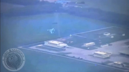 Rusii s-au facut de ras. Au trimis avioane Su-34 sa atace militiile anti-Kremlin intrate in Belgorod, dar au ratat tinta - VIDEO Rusii s-au facut de ras. Au trimis avioane Su-34 sa atace militiile anti-Kremlin intrate in Belgorod, dar au ratat tinta - VIDEO
