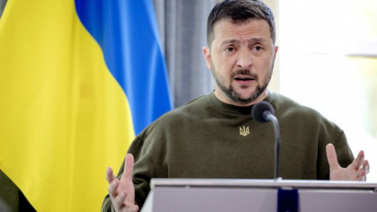 Presedintele Zelenski a cerut parlamentului ucrainean sa voteze interzicerea relatiilor comerciale cu Iranul pentru 50 de ani Presedintele Zelenski a cerut parlamentului ucrainean sa voteze interzicerea relatiilor comerciale cu Iranul pentru 50 de ani