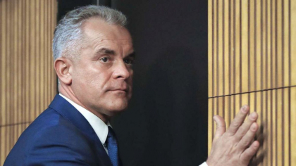 Ultima ora. Dosarul „Frauda bancara”, in care este vizat Vladimir Plahotniuc, trimis in judecata Ultima ora. Dosarul „Frauda bancara”, in care este vizat Vladimir Plahotniuc, trimis in judecata
