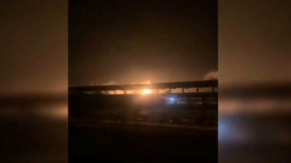 Incendiu la o rafinarie de petrol din Rusia. Guvernatorul din Krasnodar sustine ca ar fi fost un atac cu drone