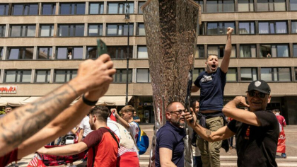 Violente la Budapesta, inaintea finalei Europa League. Mai multi suporteri au fost raniti. Cati fani au fost arestati - VIDEO