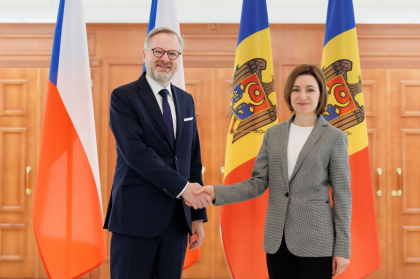 Sefa statului, intrevedere cu Petr Fiala: „In ultimii 12 ani, cu sprijinul partenerilor cehi, Moldova a realizat circa 50 de proiecte, in valoare de aproximativ 14 milioane de euro” - FOTO Sefa statului, intrevedere cu Petr Fiala: „In ultimii 12 ani, cu sprijinul partenerilor cehi, Moldova a realizat circa 50 de proiecte, in valoare de aproximativ 14 milioane de euro” - FOTO