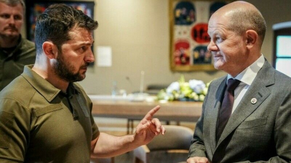 Politico: Europa s-a reunit in Moldova ca sa arate unitatea fata de Ucraina. Pledoaria lui Zelenski i-a expus diviziunile Politico: Europa s-a reunit in Moldova ca sa arate unitatea fata de Ucraina. Pledoaria lui Zelenski i-a expus diviziunile