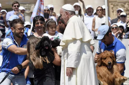 Papa Francisc va vizita Mongolia in septembrie, o premiera