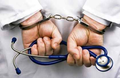 Inca un medic din Ungheni, condamnat pentru malpraxis. Ce s-a intamplat Inca un medic din Ungheni, condamnat pentru malpraxis. Ce s-a intamplat