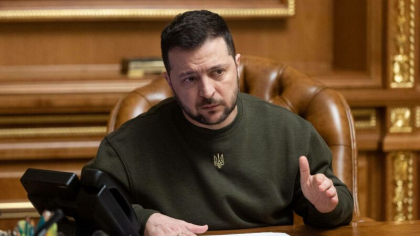 Zelenski, dupa dezastrul de la Kakhovka: „Ocupantii rusi si-au dat seama ca va trebui sa fuga si din Crimeea” Zelenski, dupa dezastrul de la Kakhovka: „Ocupantii rusi si-au dat seama ca va trebui sa fuga si din Crimeea”