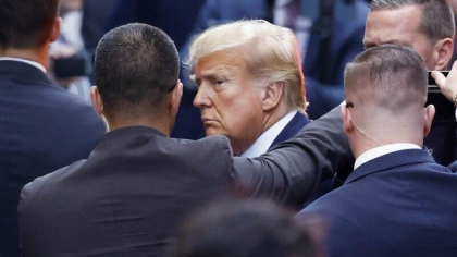 Donald Trump ar fi fost informat ca este vizat personal in ancheta arhivelor Casei Albe