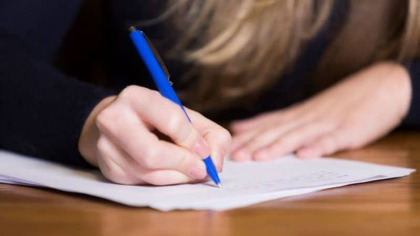 Absolventii claselor a 9-a sustin astazi examenul Matematica. La aceasta proba participa peste 29 de mii de elevi Absolventii claselor a 9-a sustin astazi examenul Matematica. La aceasta proba participa peste 29 de mii de elevi