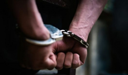 Au batut un barbat pana la moarte. Un barbat si o femeie din Orhei - condamnati la 13 ani de inchisoare Au batut un barbat pana la moarte. Un barbat si o femeie din Orhei - condamnati la 13 ani de inchisoare