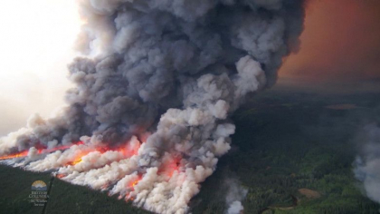 Care este cauza incendiilor de proportii care au facut ravagii in Canada. Explicatiile expertilor: „Este neobisnuit” - FOTO