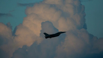 Fortele aeriene taiwaneze in actiune. Avioane militare chineze au depasit linia mediana a stramtorii Taiwan