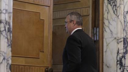 Nicolae Ciuca si-a dat demisia din functia de prim-ministru al Romaniei