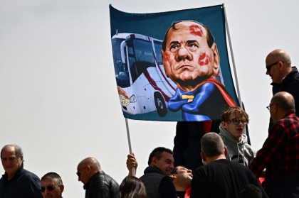 Silvio Berlusconi: Rege al politicii italiene, dar si al gafelor. Cum si-a construit averea mogulul si cum a ajuns in centrul unor scandaluri precum „bunga bunga”