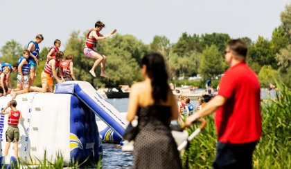 Autoritatile din Olanda vor oferi gratuit crema de protectie solara, pentru combaterea nivelurilor record de cancer de piele Autoritatile din Olanda vor oferi gratuit crema de protectie solara, pentru combaterea nivelurilor record de cancer de piele