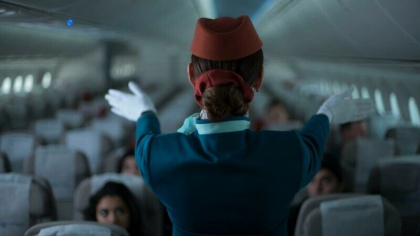 A lansat o amenintare cu bomba in avion pentru a-l opri pe fostul iubit sa plece cu amanta. Ce a patit insotitoare de zbor A lansat o amenintare cu bomba in avion pentru a-l opri pe fostul iubit sa plece cu amanta. Ce a patit insotitoare de zbor