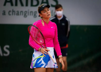 WTA Nottingham: Inca o surpriza – Una dintre favorite, eliminata de o jucatoare din afara topului 100 mondial WTA Nottingham: Inca o surpriza – Una dintre favorite, eliminata de o jucatoare din afara topului 100 mondial