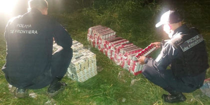 Contrabanda cu tigari. Peste 14 mii de pachete - depistate de politisti la frontiera moldo-romana - FOTO
Contrabanda cu tigari. Peste 14 mii de pachete - depistate de politisti la frontiera moldo-romana - FOTO