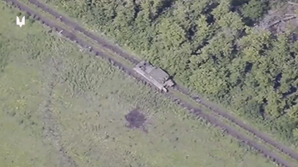 HIMARS-urile ucrainene au inceput sa ia la tinta bateriile de artilerie si instalatiile de razboi electronic ale rusilor - VIDEO HIMARS-urile ucrainene au inceput sa ia la tinta bateriile de artilerie si instalatiile de razboi electronic ale rusilor - VIDEO