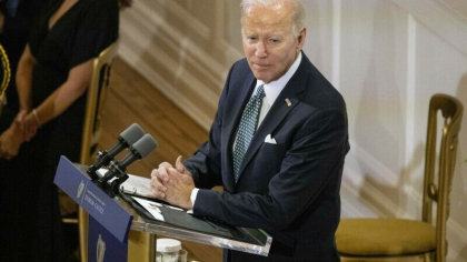 Joe Biden: „Nu vom face mai usoara aderarea Ucrainei la NATO” Joe Biden: „Nu vom face mai usoara aderarea Ucrainei la NATO”