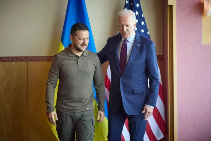 Presedintele Biden mai elimina un obstacol pentru ca Ucraina sa adere la NATO Presedintele Biden mai elimina un obstacol pentru ca Ucraina sa adere la NATO