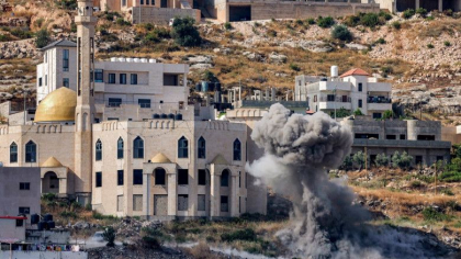 Trei palestinieni au murit, iar alti 29 au fost raniti, in timpul unui raid al trupelor israeliene in Cisiordania Trei palestinieni au murit, iar alti 29 au fost raniti, in timpul unui raid al trupelor israeliene in Cisiordania