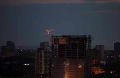 Raid aerian masiv asupra Ucrainei de la est la vest. Rusii au folosit zeci de drone kamikaze si rachete - FOTO