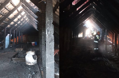 Incendiu puternic la Briceni dupa ce acoperisul unei case a fost cuprins de flacari. Proprietarul a ajuns la spital cu mai multe arsuri - FOTO Incendiu puternic la Briceni dupa ce acoperisul unei case a fost cuprins de flacari. Proprietarul a ajuns la spital cu mai multe arsuri - FOTO