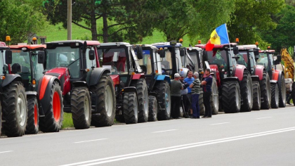 Fermierii au discutat cu reprezentantii ministerul Agriculturii si Industriei Alimentare si Banca Nationala a Moldovei. Ce optiuni pentru agricultori au fost analizate Fermierii au discutat cu reprezentantii ministerul Agriculturii si Industriei Alimentare si Banca Nationala a Moldovei. Ce optiuni pentru agricultori au fost analizate
