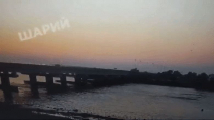 Momentul in care „Poarta spre Crimeea” este lovita de rachetele Storm Shadow. Explozia a distrus ambele sensuri ale podului - VIDEO 