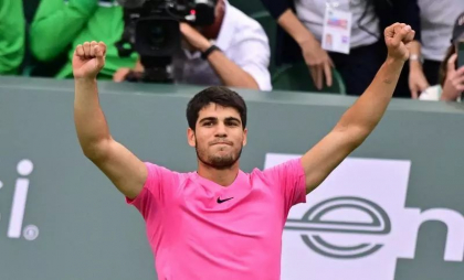 ATP Londra: Calificare in semifinale pentru fostul lider mondial ATP Londra: Calificare in semifinale pentru fostul lider mondial