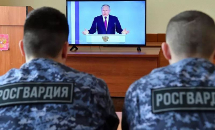 La o zi dupa rebeliunea lui Prigojin, televiziunea de stat din Rusia difuzeaza un interviu motivational cu Putin, inregistrat in urma cu patru zile