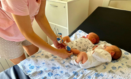 „Un fenomen destul de rar.” Saptamana deosebita la Institutul Mamei si Copilului din capitala: noua cupluri de gemeni au venit pe lume - FOTO 