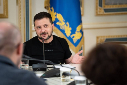 Volodimir Zelenski - politicianul strain in care moldovenii au cea mai mare incredere. Care este topul - FOTO Volodimir Zelenski - politicianul strain in care moldovenii au cea mai mare incredere. Care este topul - FOTO