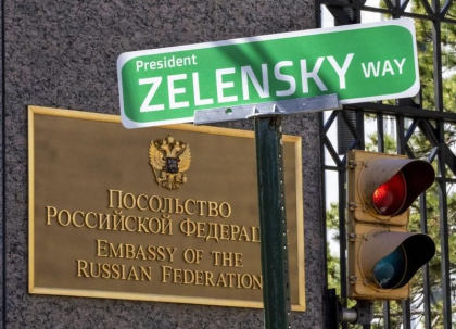Washingtonul autorizeaza un zbor special al Rusiei pentru recuperarea diplomatilor