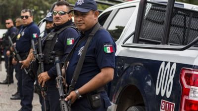 Mexic - Un grup armat a rapit 14 angajati ai Ministerului Securitatii. Oficial: Asa ceva nu s-a mai intamplat niciodata Mexic - Un grup armat a rapit 14 angajati ai Ministerului Securitatii. Oficial: Asa ceva nu s-a mai intamplat niciodata