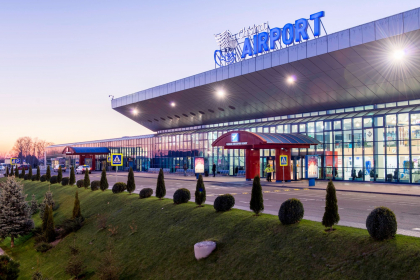 Aeroportul Chisinau isi reia activitatea treptat: „Functionam in regim special” 