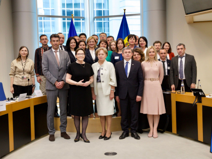 Un grup de deputati din Moldova se afla la Bruxelles. Grosu: „Venim sa aratam ca suntem un partener de incredere” - FOTO Un grup de deputati din Moldova se afla la Bruxelles. Grosu: „Venim sa aratam ca suntem un partener de incredere” - FOTO