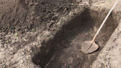 Un tanar de 22 de ani si-a ingropat de vie fosta iubita, pentru ca l-a parasit. Cum a fost gasit cadavrul Un tanar de 22 de ani si-a ingropat de vie fosta iubita, pentru ca l-a parasit. Cum a fost gasit cadavrul
