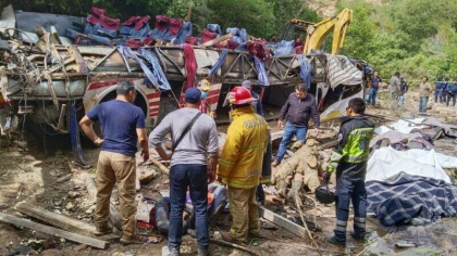 Accident cu cel putin 20 de morti si 16 raniti. Autobuzul in care se aflau s-a prabusit intr-o rapa, in Mexic Accident cu cel putin 20 de morti si 16 raniti. Autobuzul in care se aflau s-a prabusit intr-o rapa, in Mexic
